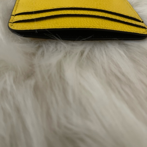 Marc Jacobs Yellow Card Holder - Picture 2 of 4